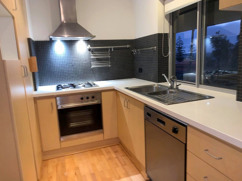 9/11 Rosendo Street, Cottesloe WA 6011