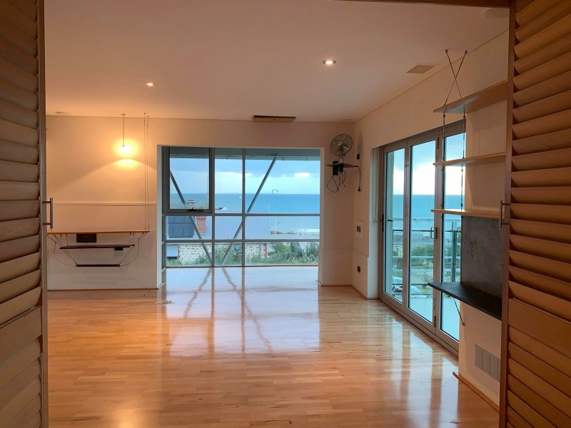 9/11 Rosendo Street, Cottesloe WA 6011