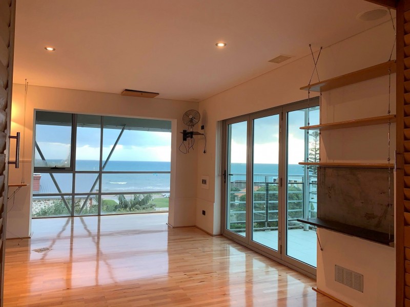 9/11 Rosendo Street, Cottesloe WA 6011