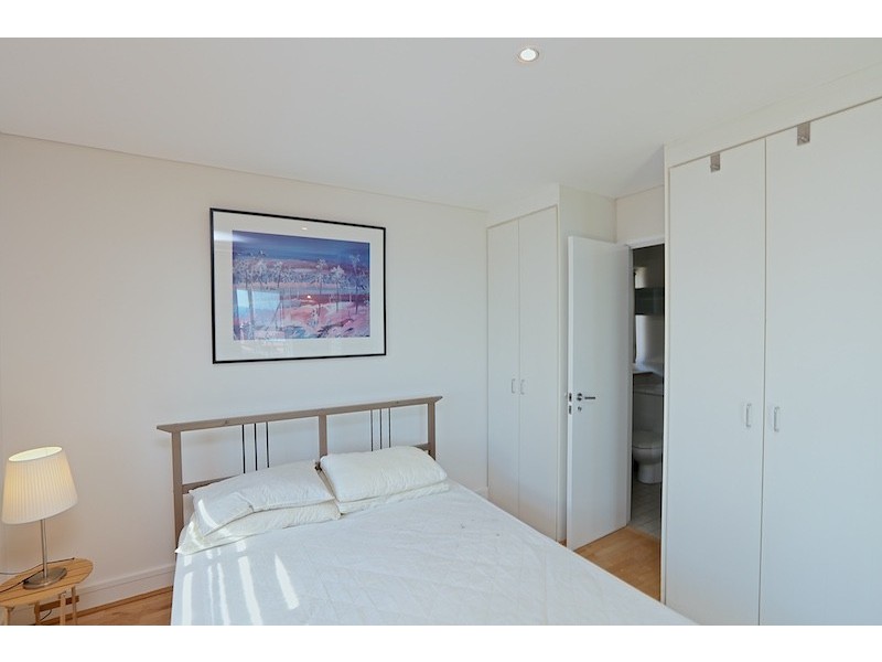 9/11 Rosendo Street, Cottesloe WA 6011