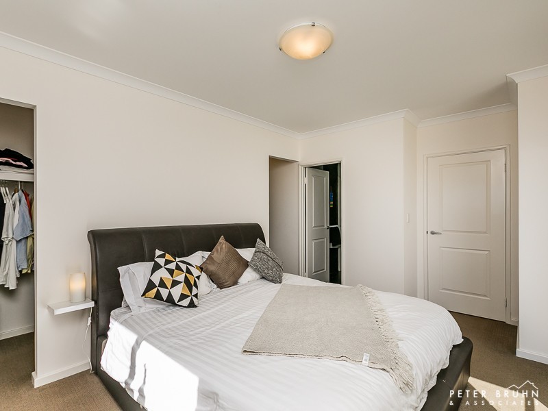 23C Willandra Place, Hillarys WA 6025