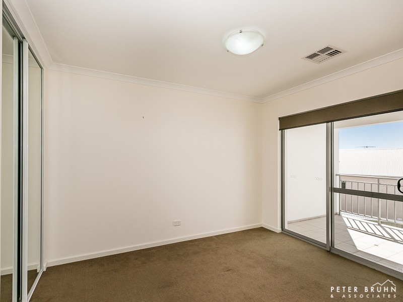 23C Willandra Place, Hillarys WA 6025