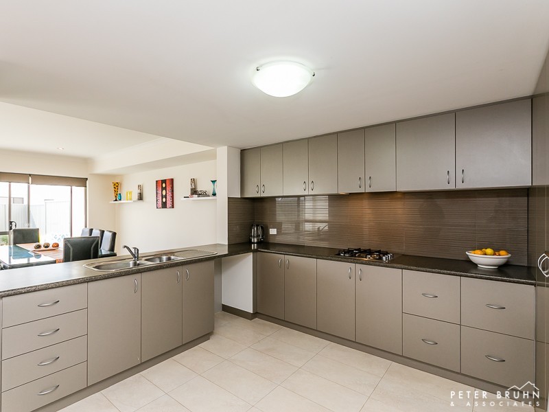 23C Willandra Place, Hillarys WA 6025
