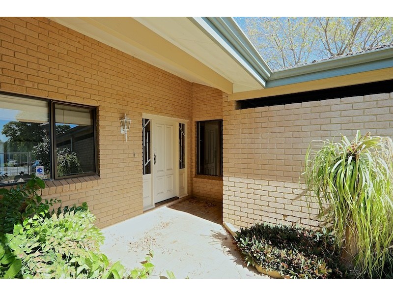 6 Watkins Road, Dalkeith WA 6009