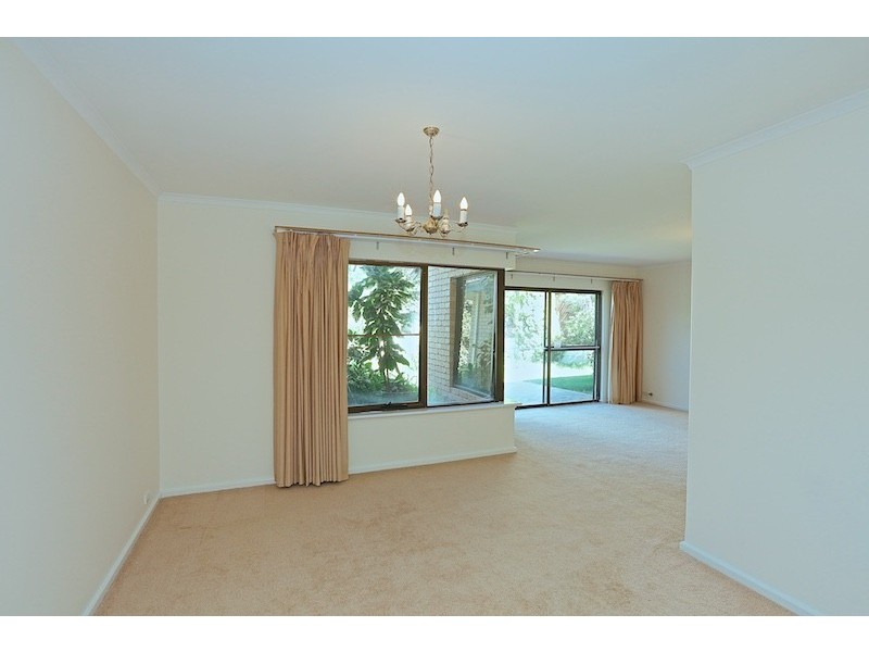 6 Watkins Road, Dalkeith WA 6009