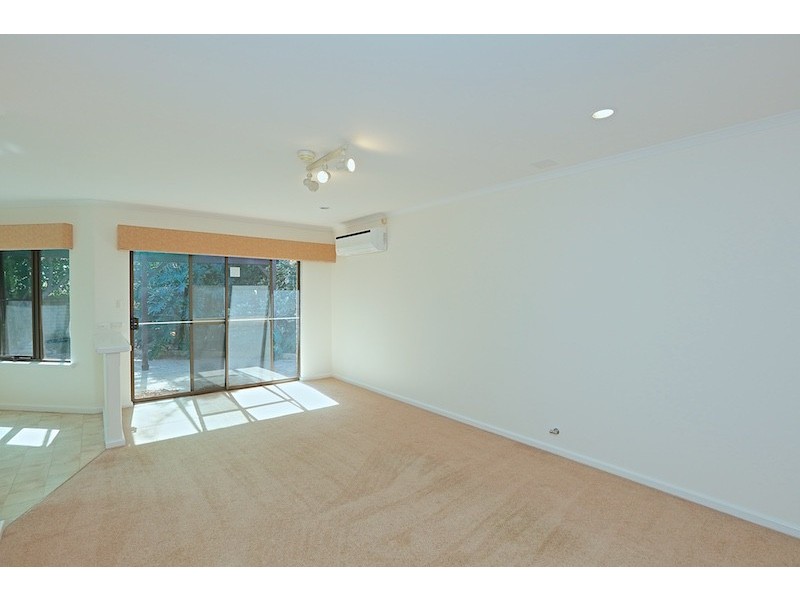 6 Watkins Road, Dalkeith WA 6009