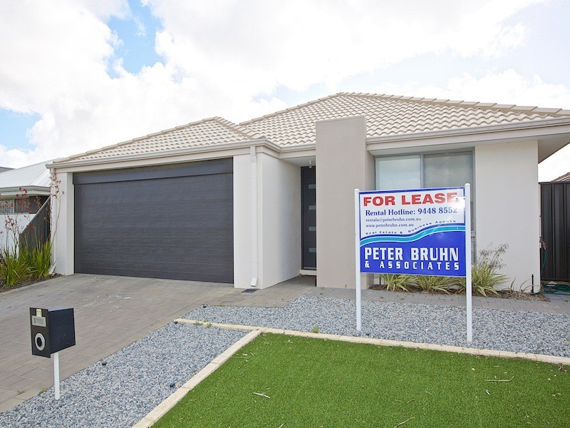 11 Manyleaf Link, Banksia Grove WA 6031