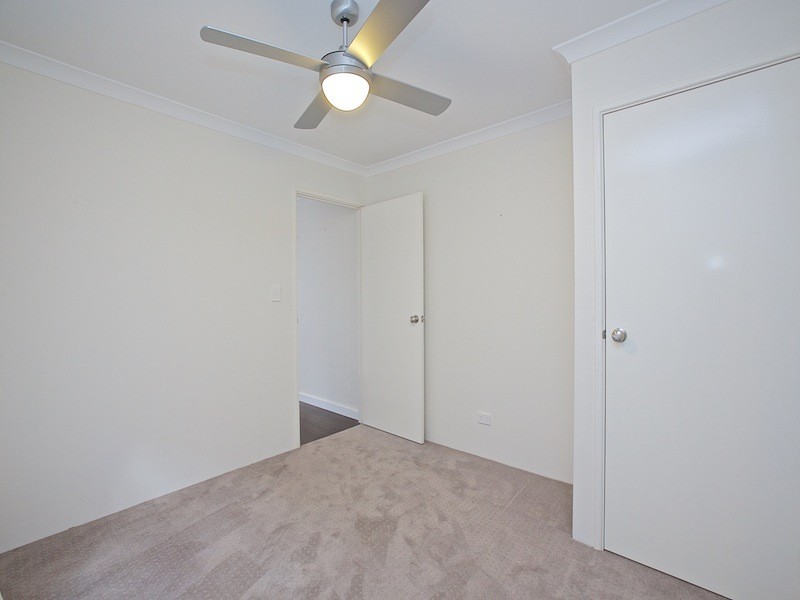 11 Manyleaf Link, Banksia Grove WA 6031