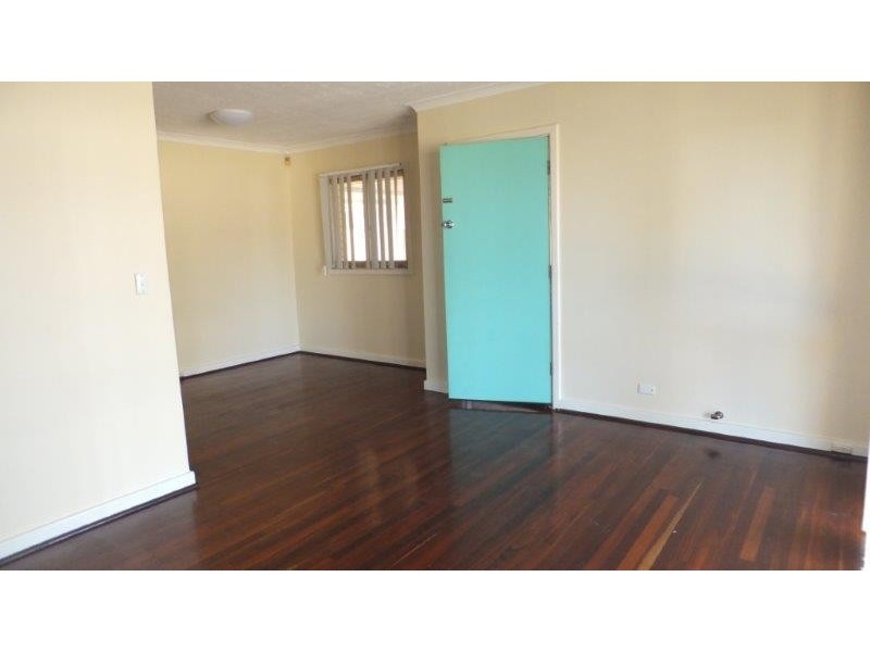 9 Pointer Way, Girrawheen WA 6064