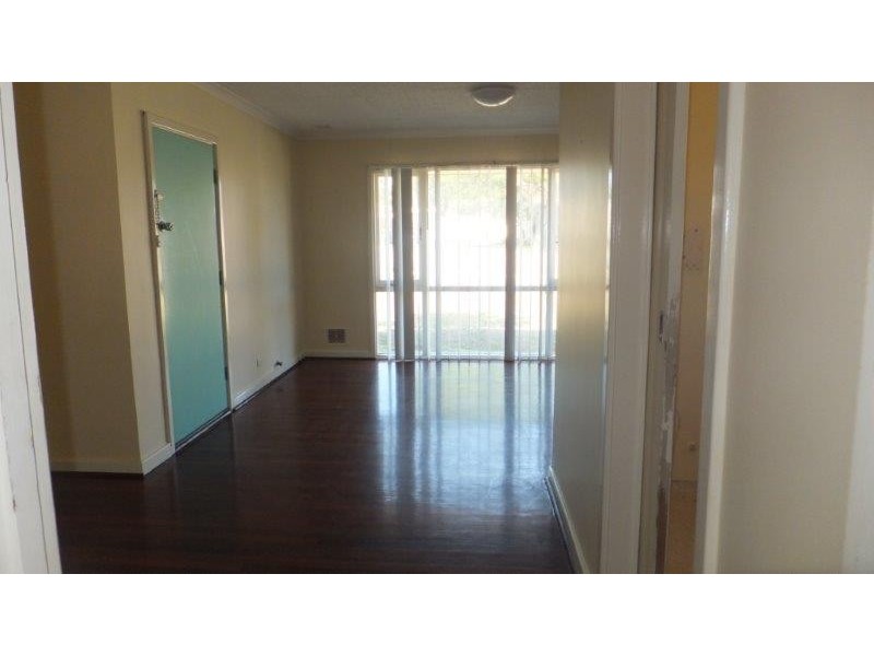 9 Pointer Way, Girrawheen WA 6064