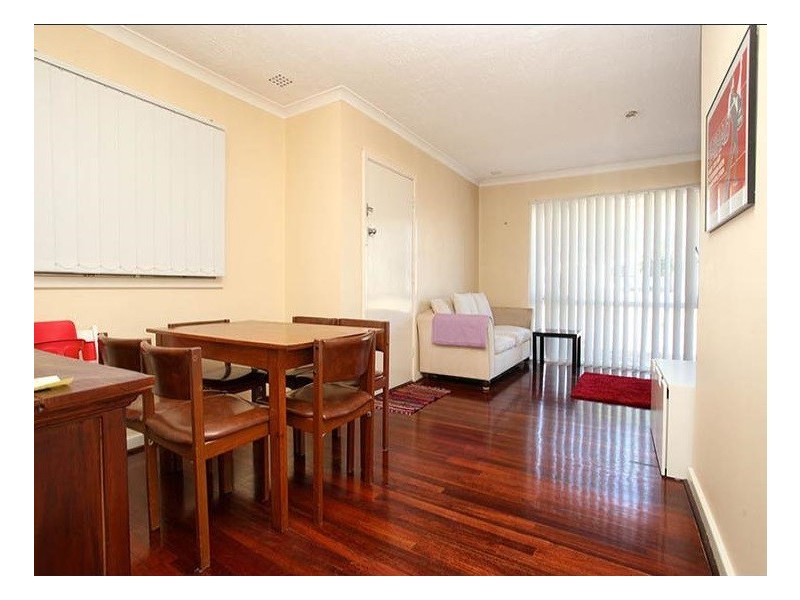 9 Pointer Way, Girrawheen WA 6064