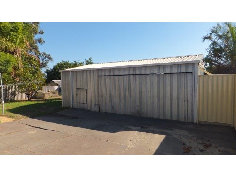 9 Pointer Way, Girrawheen WA 6064