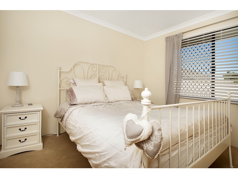 63 Kippilaw Loop, Carramar WA 6031