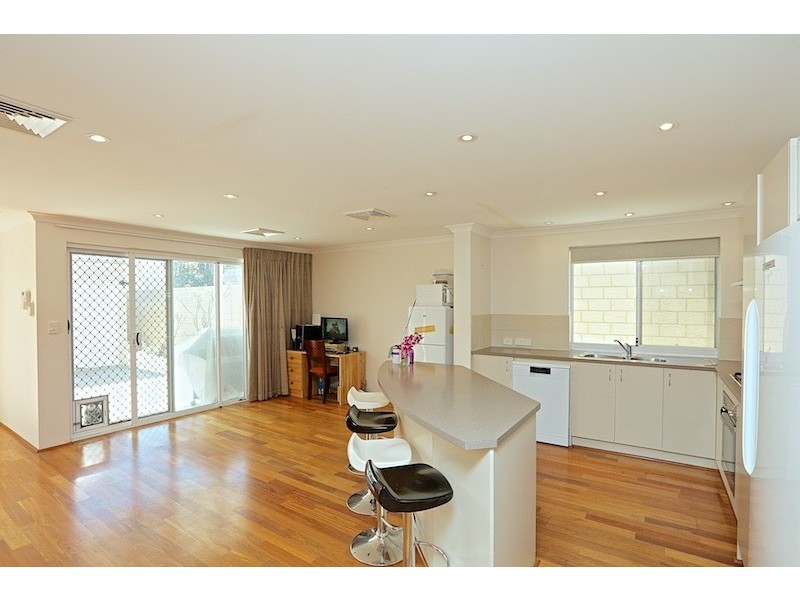 18 Gaudi Way, Clarkson WA 6030