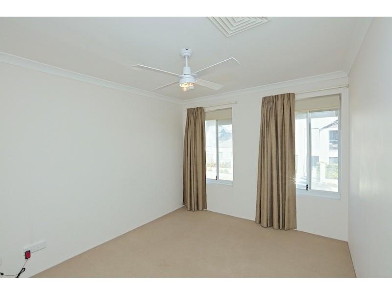 18 Gaudi Way, Clarkson WA 6030