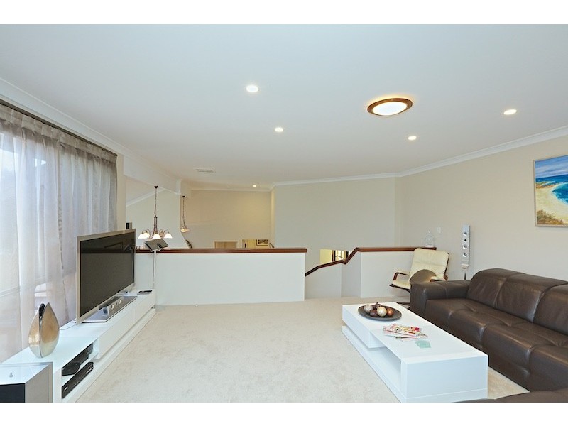 30 Killarney Heights, Kallaroo WA 6025