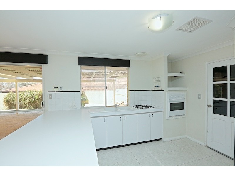 32 Ohrid Place, Joondalup WA 6027