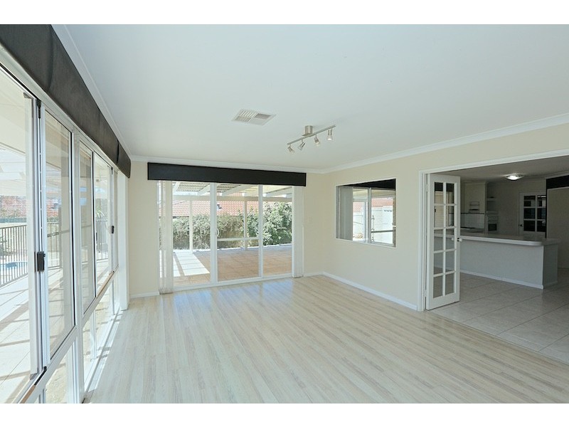 32 Ohrid Place, Joondalup WA 6027