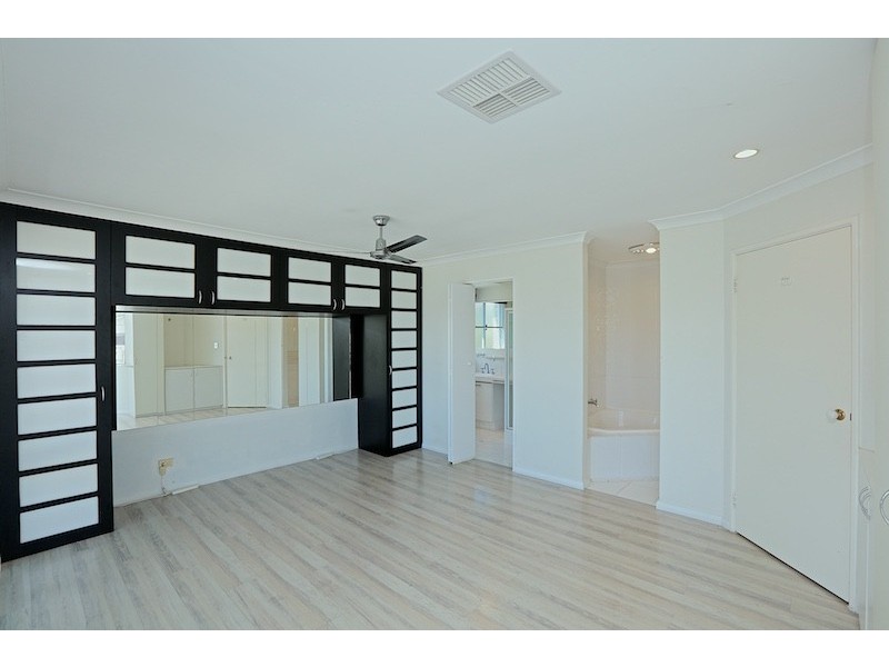 32 Ohrid Place, Joondalup WA 6027