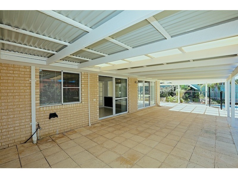 32 Ohrid Place, Joondalup WA 6027