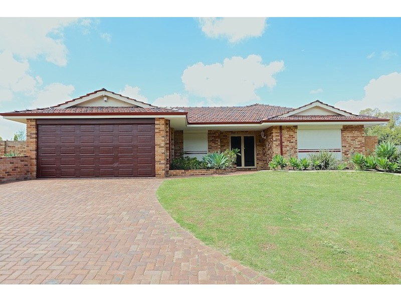 71 Hawker Avenue, Warwick WA 6024