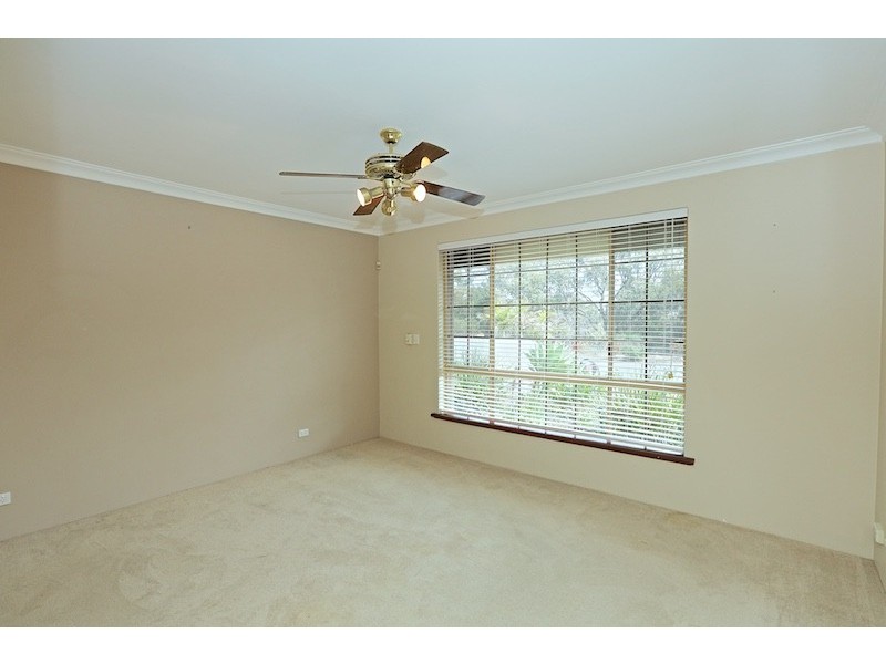 71 Hawker Avenue, Warwick WA 6024