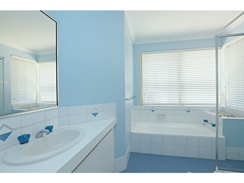 71 Hawker Avenue, Warwick WA 6024