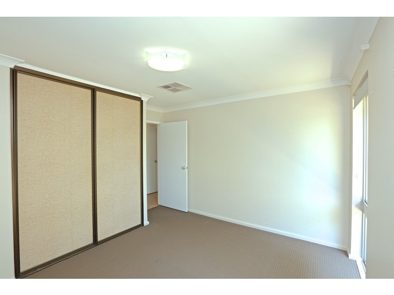 28 Leichardt Avenue, Padbury WA 6025