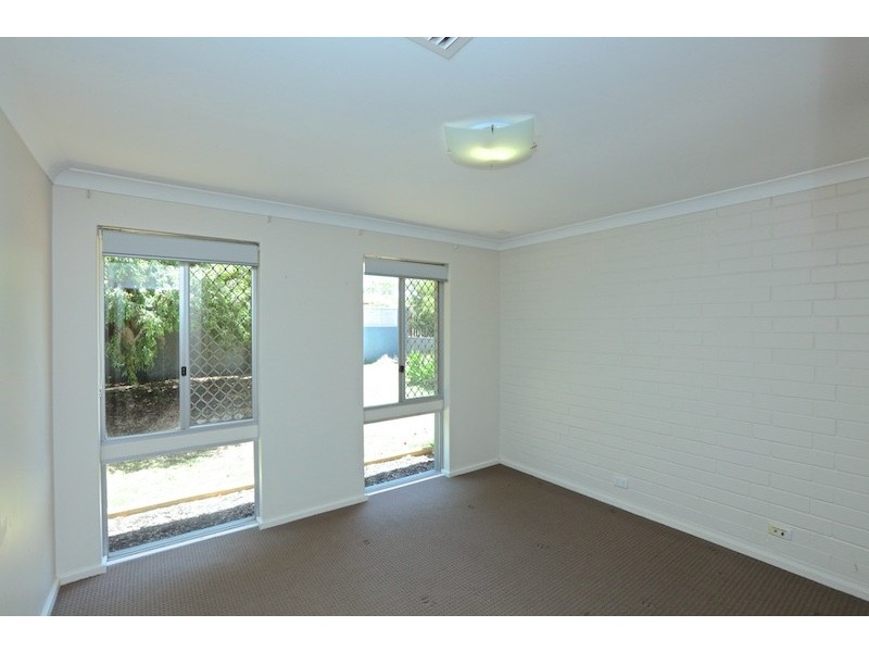 28 Leichardt Avenue, Padbury WA 6025