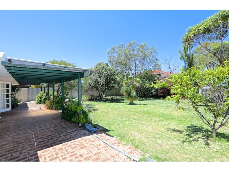 28 Leichardt Avenue, Padbury WA 6025