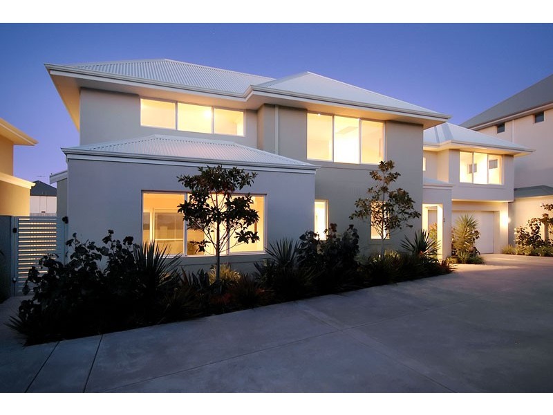 2/12 Catalina Place, Quinns Rocks WA 6030