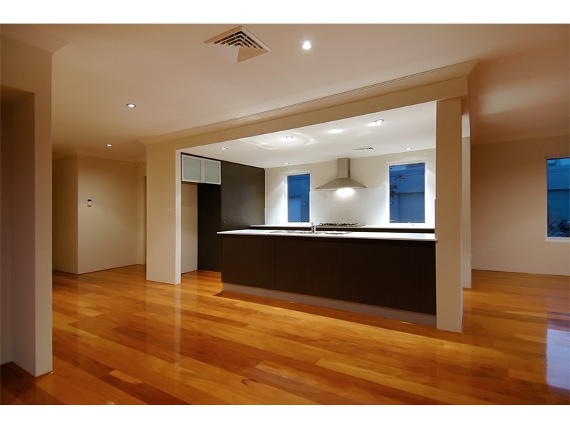 2/12 Catalina Place, Quinns Rocks WA 6030