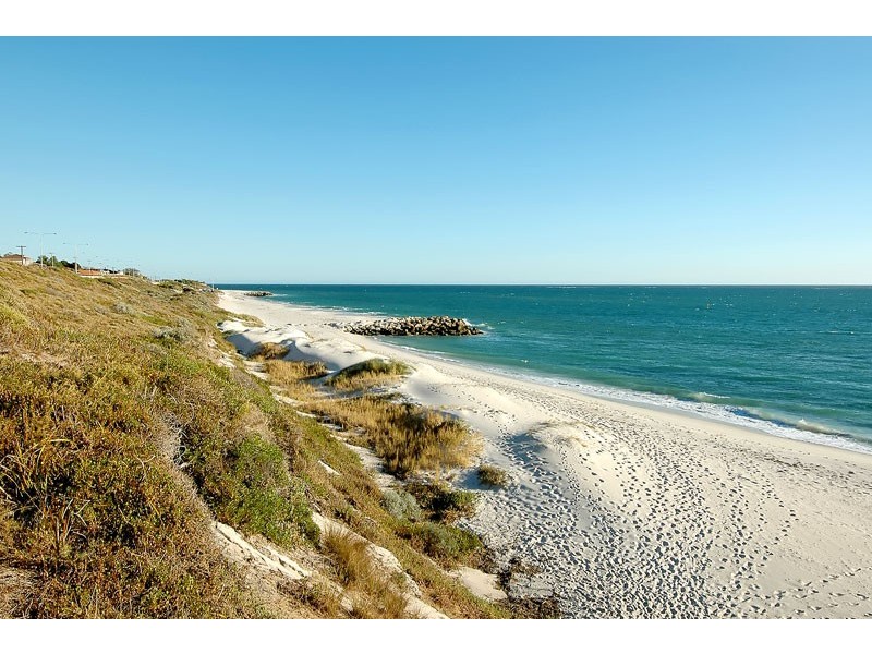 2/12 Catalina Place, Quinns Rocks WA 6030