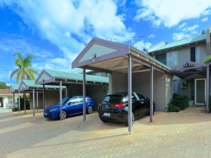 10/3 Rockett Lane, Cottesloe WA 6011