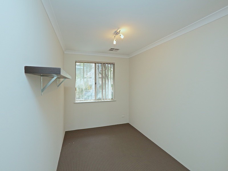 10/3 Rockett Lane, Cottesloe WA 6011