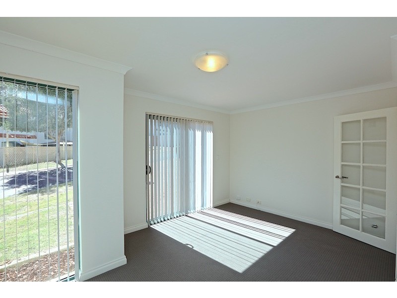 55 Long Island Pass, Connolly WA 6027