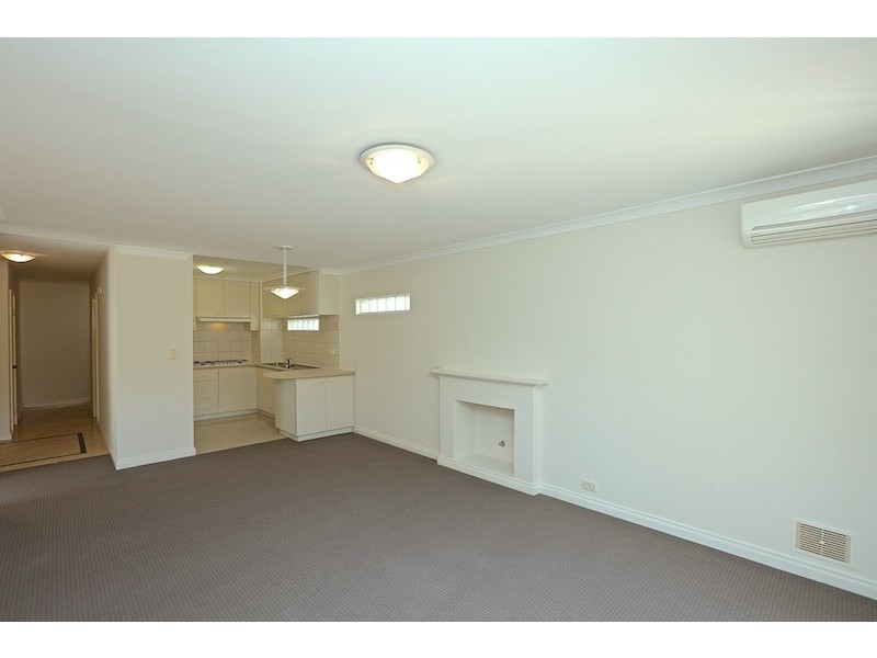 55 Long Island Pass, Connolly WA 6027