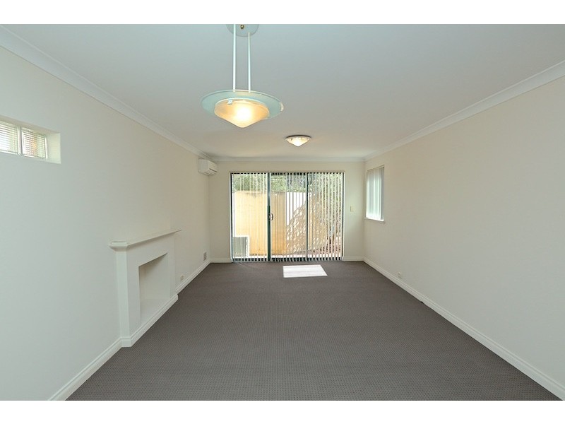 55 Long Island Pass, Connolly WA 6027