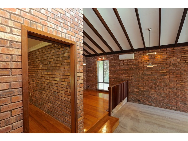 31A Shardlow Loop, Carine WA 6020