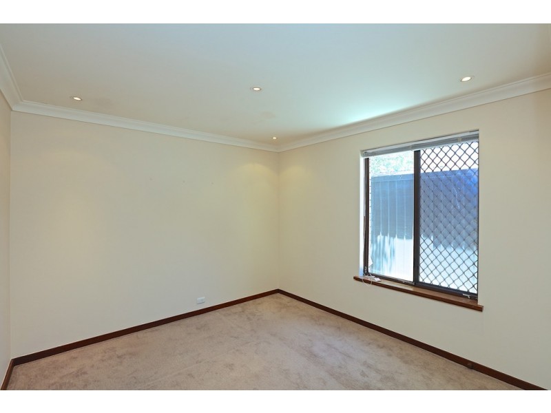 31A Shardlow Loop, Carine WA 6020