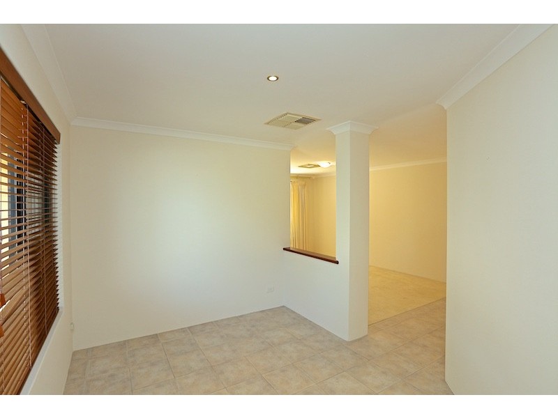 17 Andrews Road, Wilson WA 6107