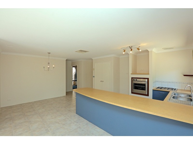 17 Andrews Road, Wilson WA 6107