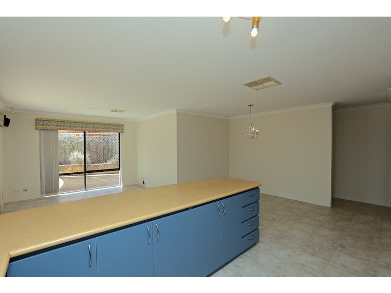 17 Andrews Road, Wilson WA 6107