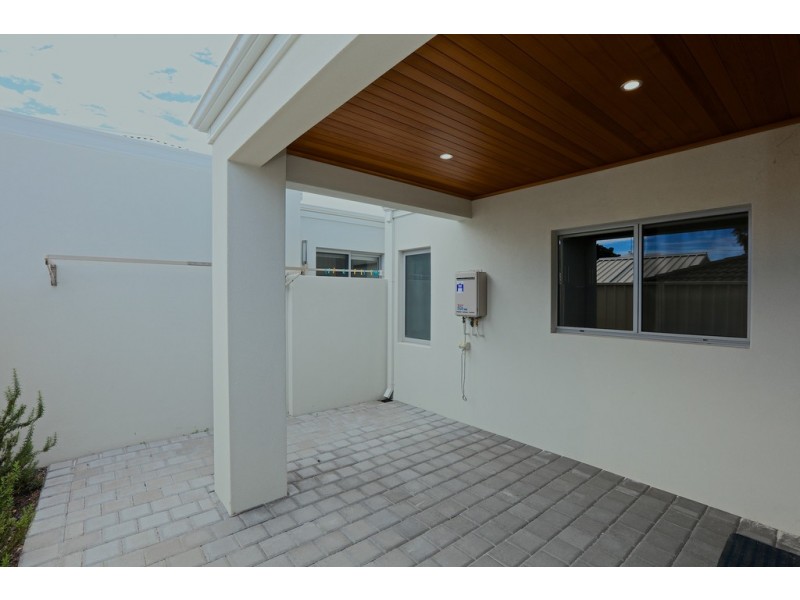 39B Woodchester Road, Nollamara WA 6061