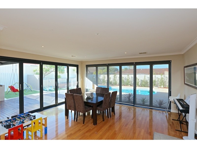 34 Wentworth Way, Padbury WA 6025