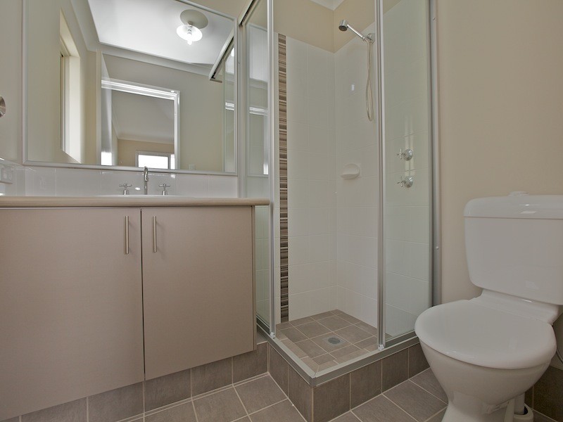 63 Tissington Drive, Darch WA 6065