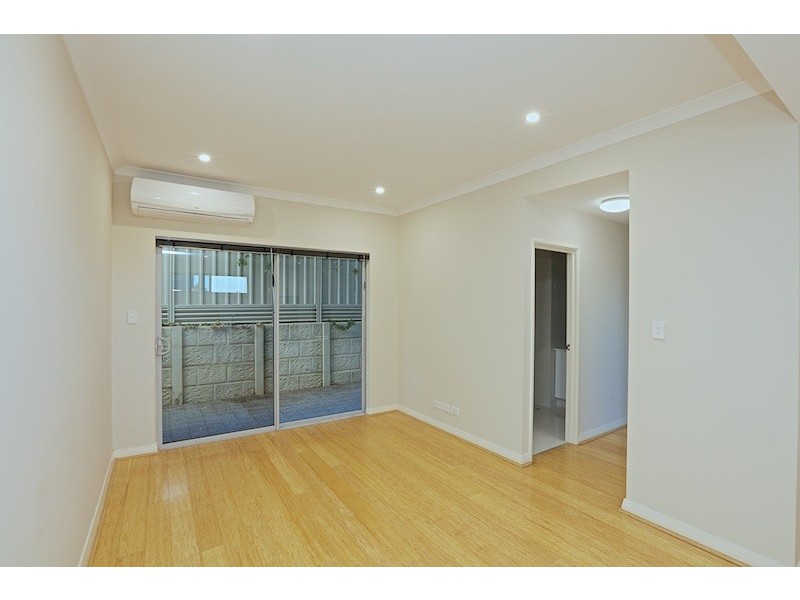 5/7 Mahlberg Avenue, Woodlands WA 6018