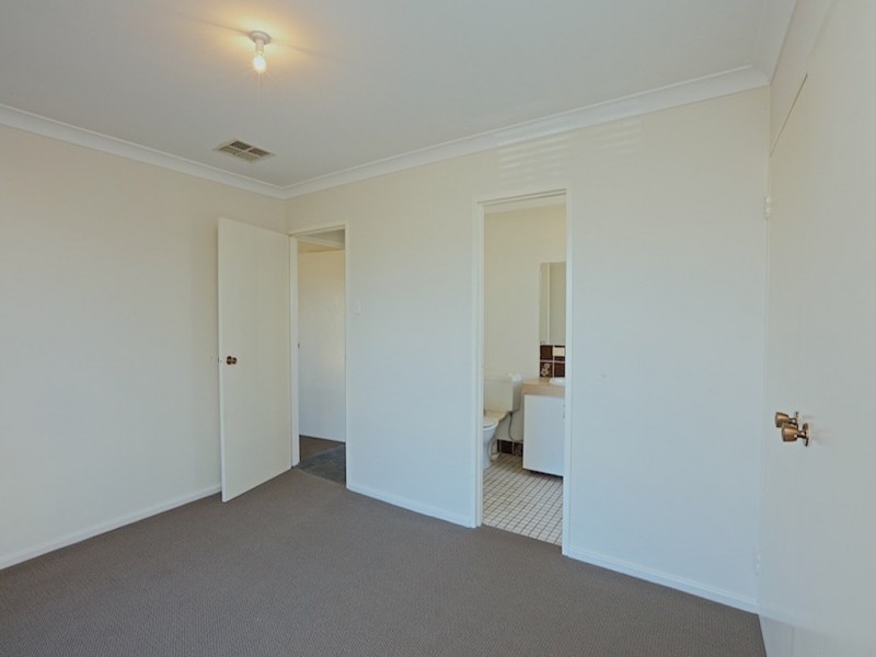 39 Chadstone Road, Craigie WA 6025