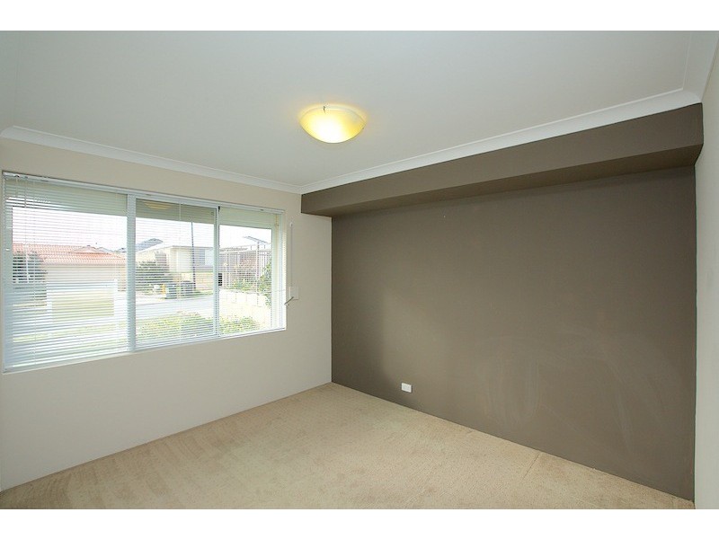 4 Fedamore Approach, Ridgewood WA 6030