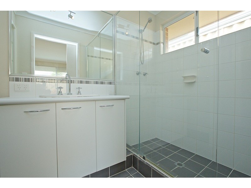 4 Fedamore Approach, Ridgewood WA 6030